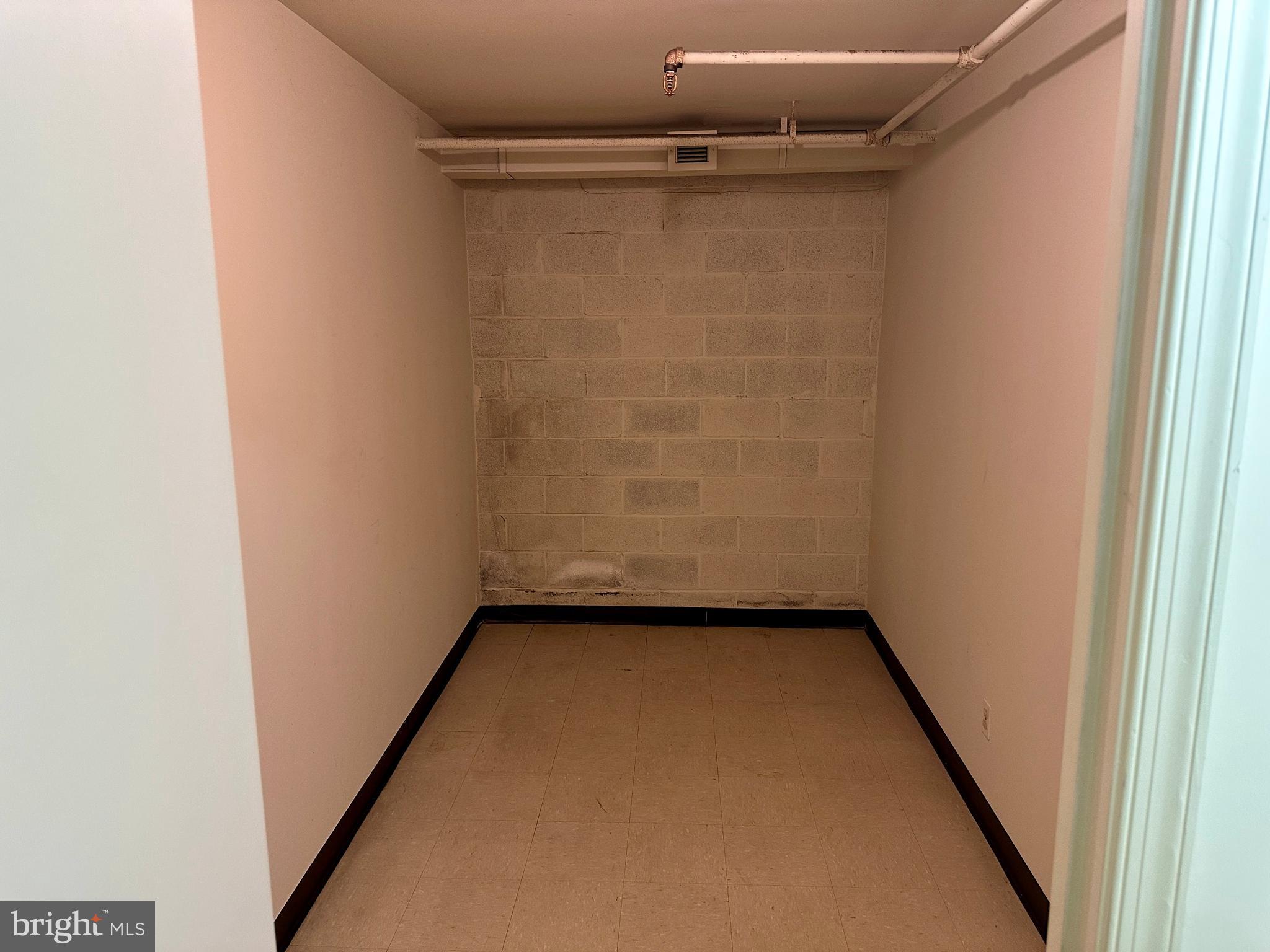 BURKE COVE - Residential