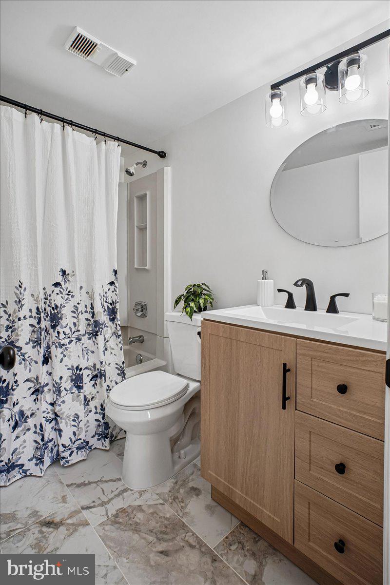 BURKE COVE - Residential