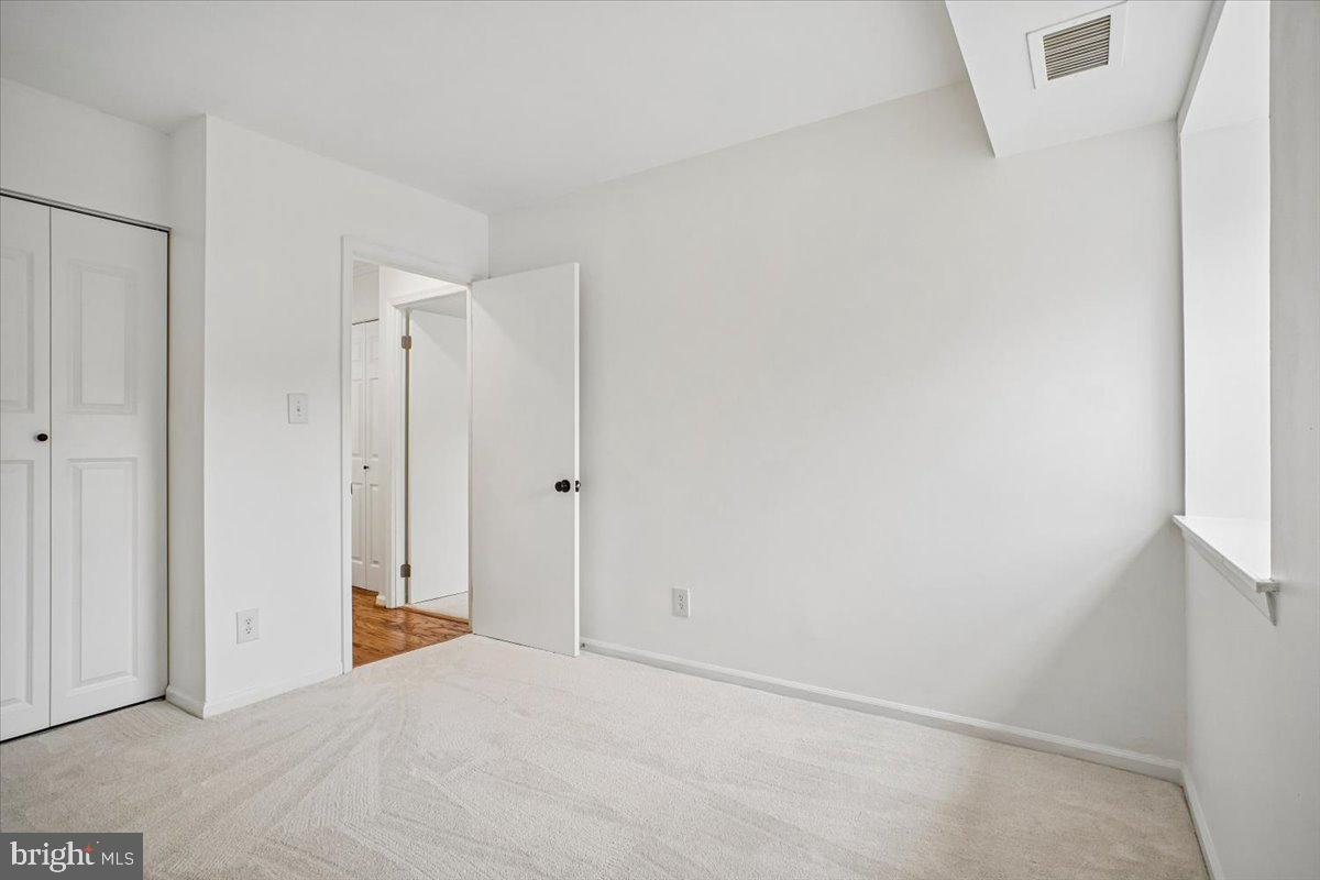 BURKE COVE - Residential