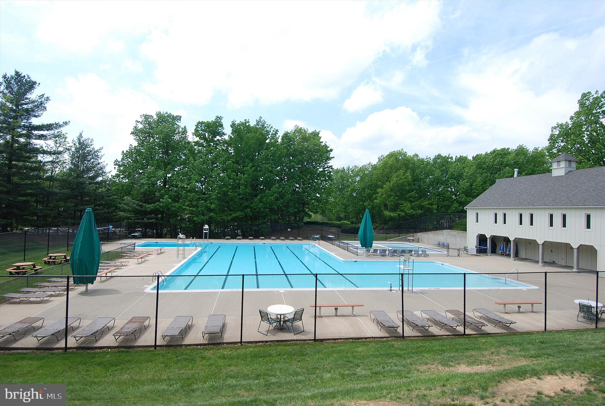 BURKE COVE - Residential