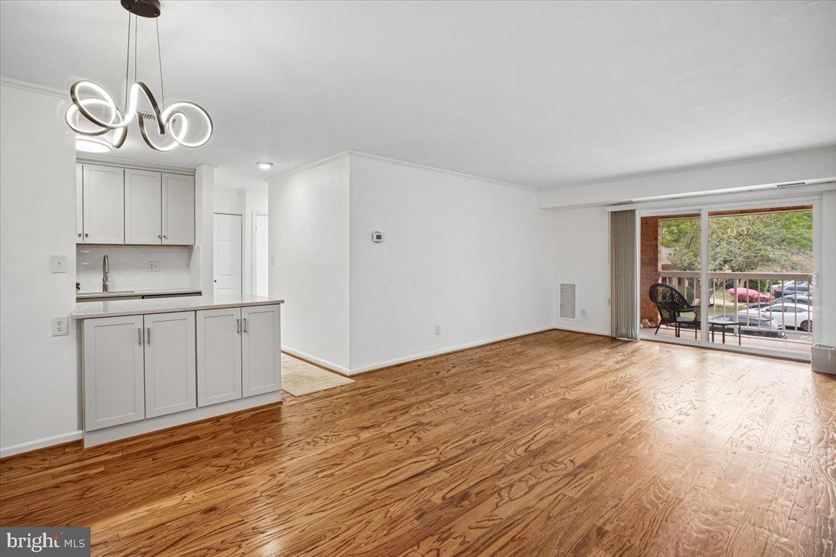 BURKE COVE - Residential