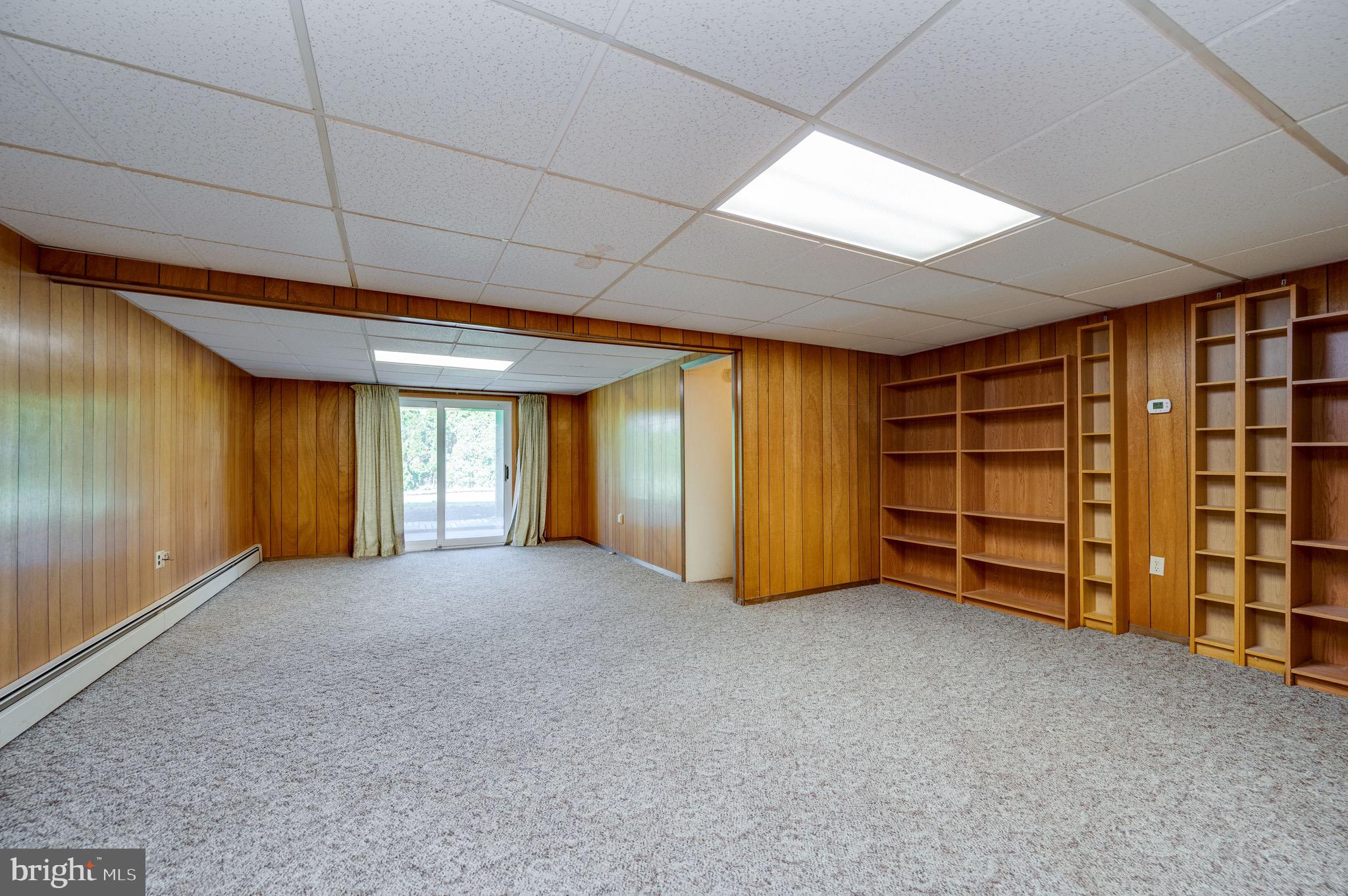MAPLE SPRINGS - Residential