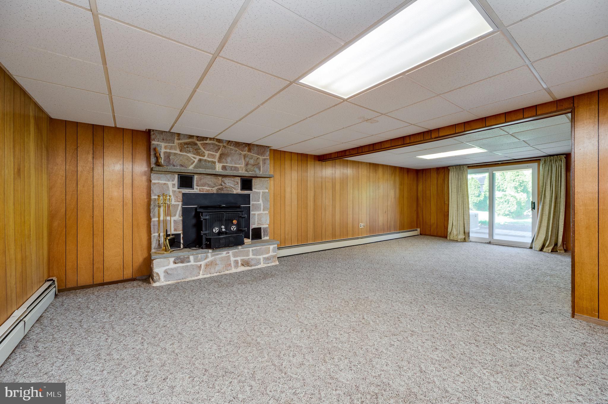 MAPLE SPRINGS - Residential