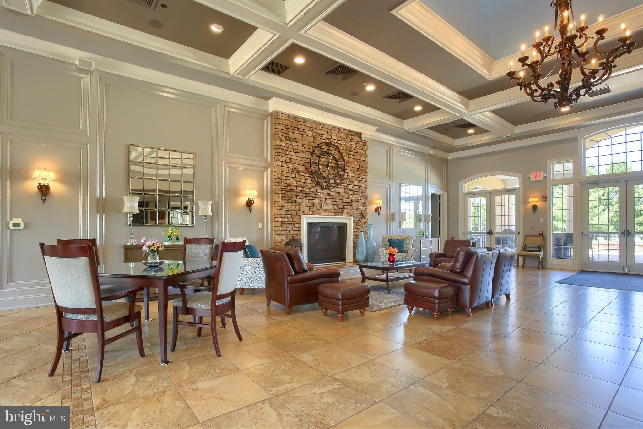 FOUR SEASONS AT ELM TREE - Residential