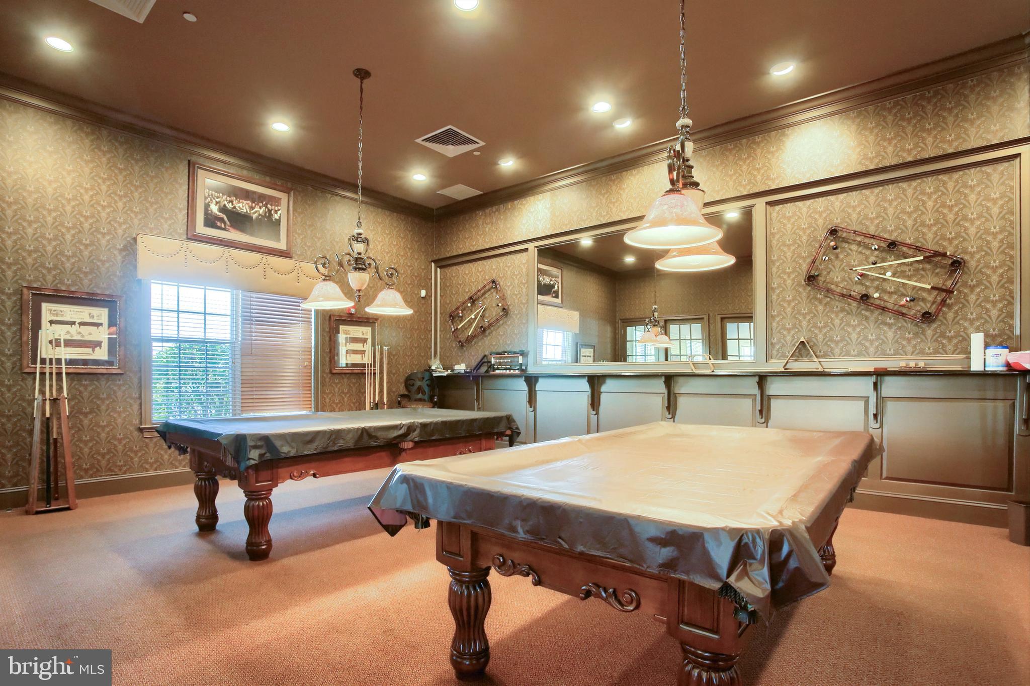 FOUR SEASONS AT ELM TREE - Residential