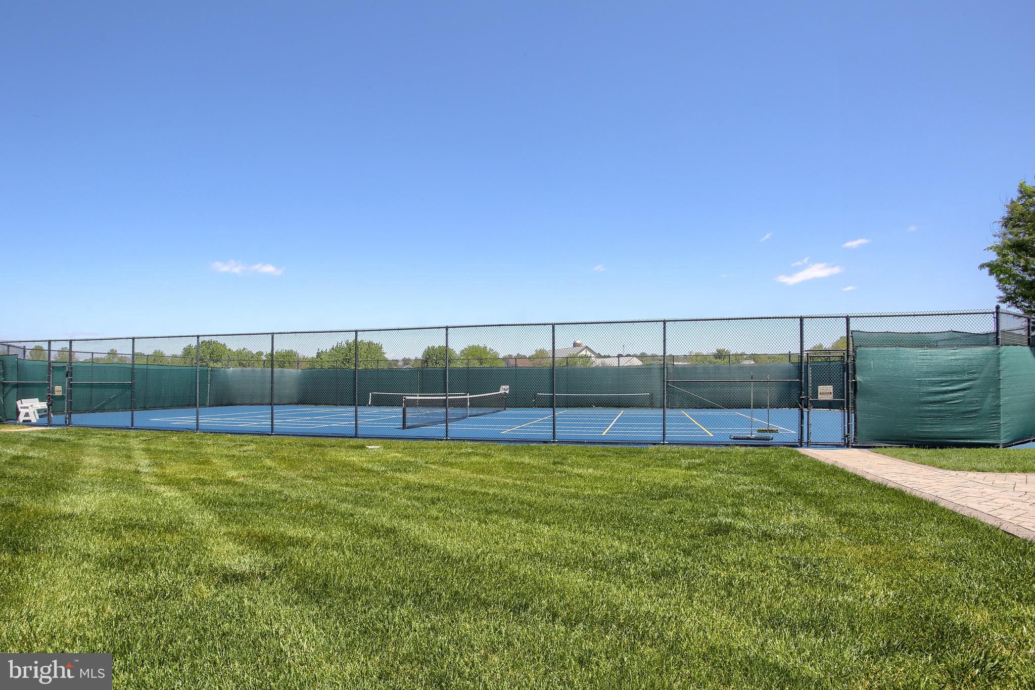 FOUR SEASONS AT ELM TREE - Residential