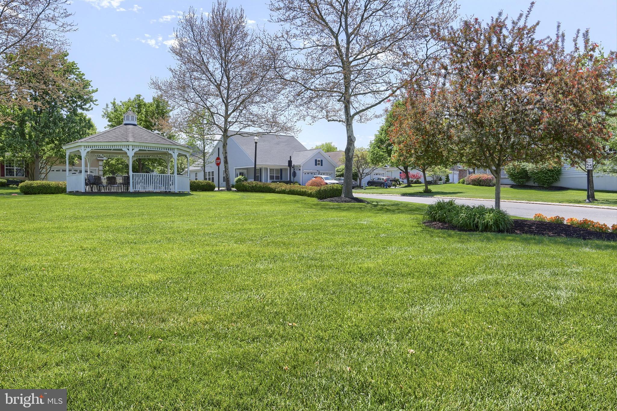 FOUR SEASONS AT ELM TREE - Residential