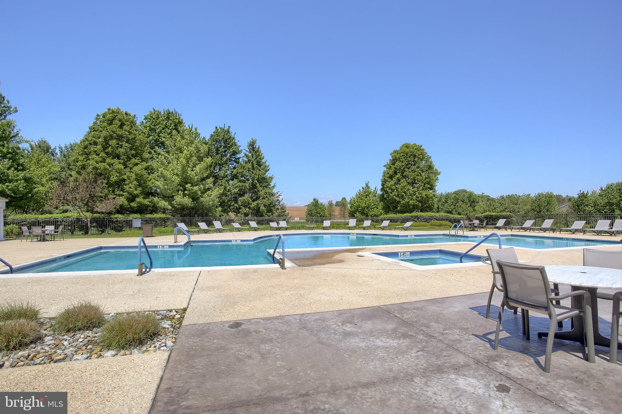 FOUR SEASONS AT ELM TREE - Residential