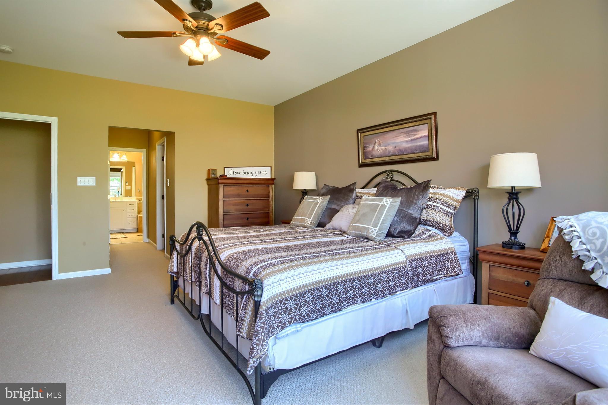 FOUR SEASONS AT ELM TREE - Residential