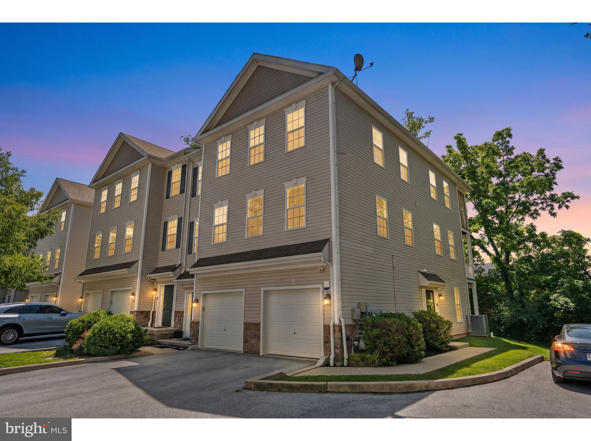 14 HILLVIEW CIRCLE A