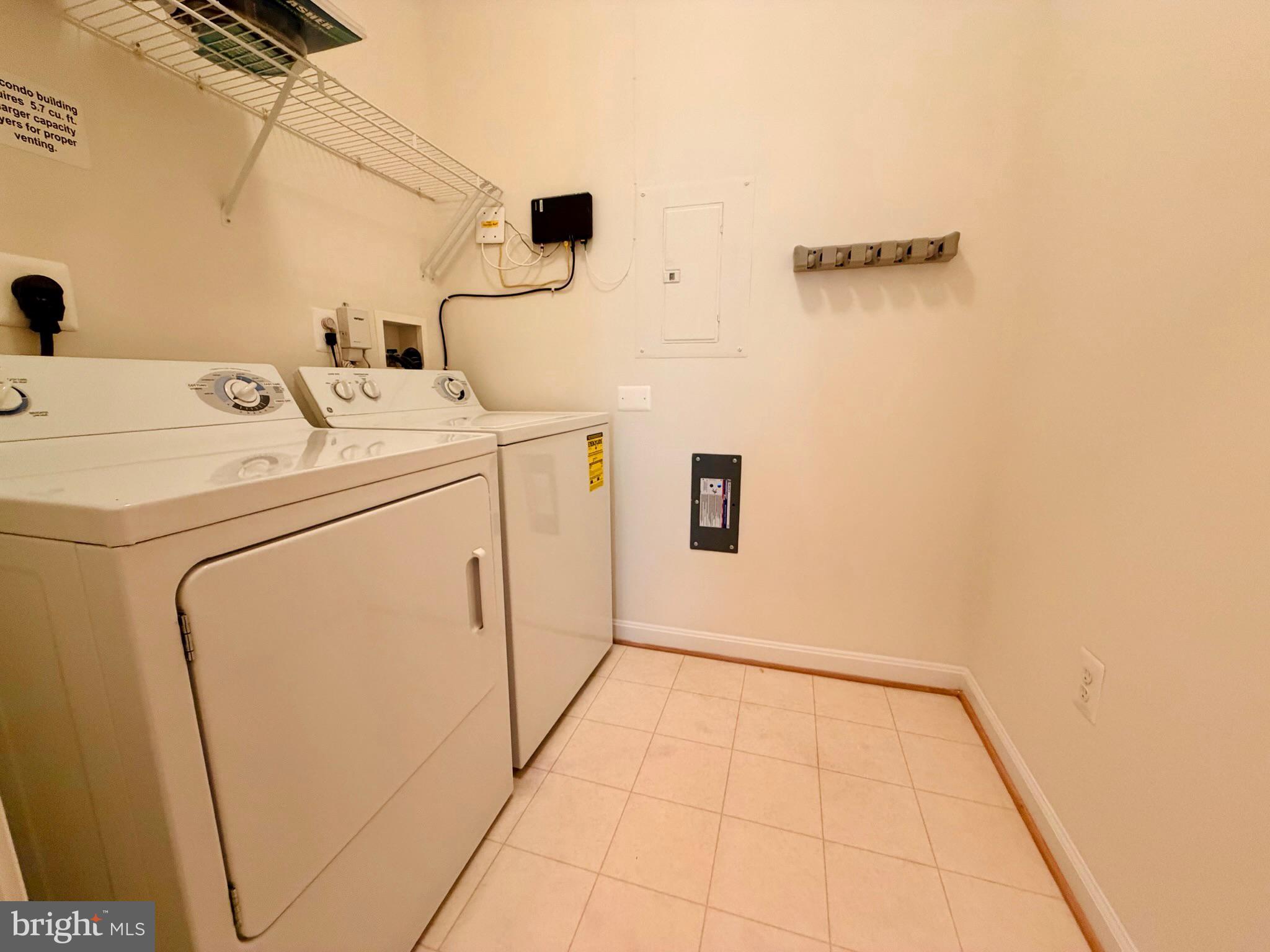 PINEY ORCHARD - Residential