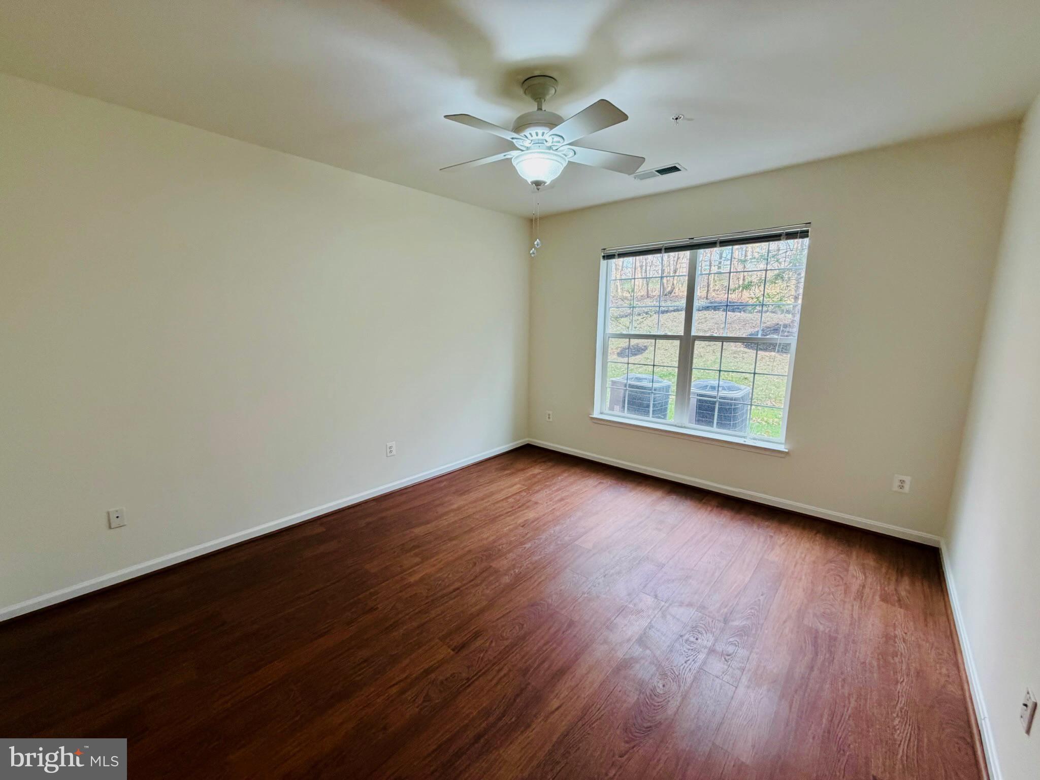 PINEY ORCHARD - Residential