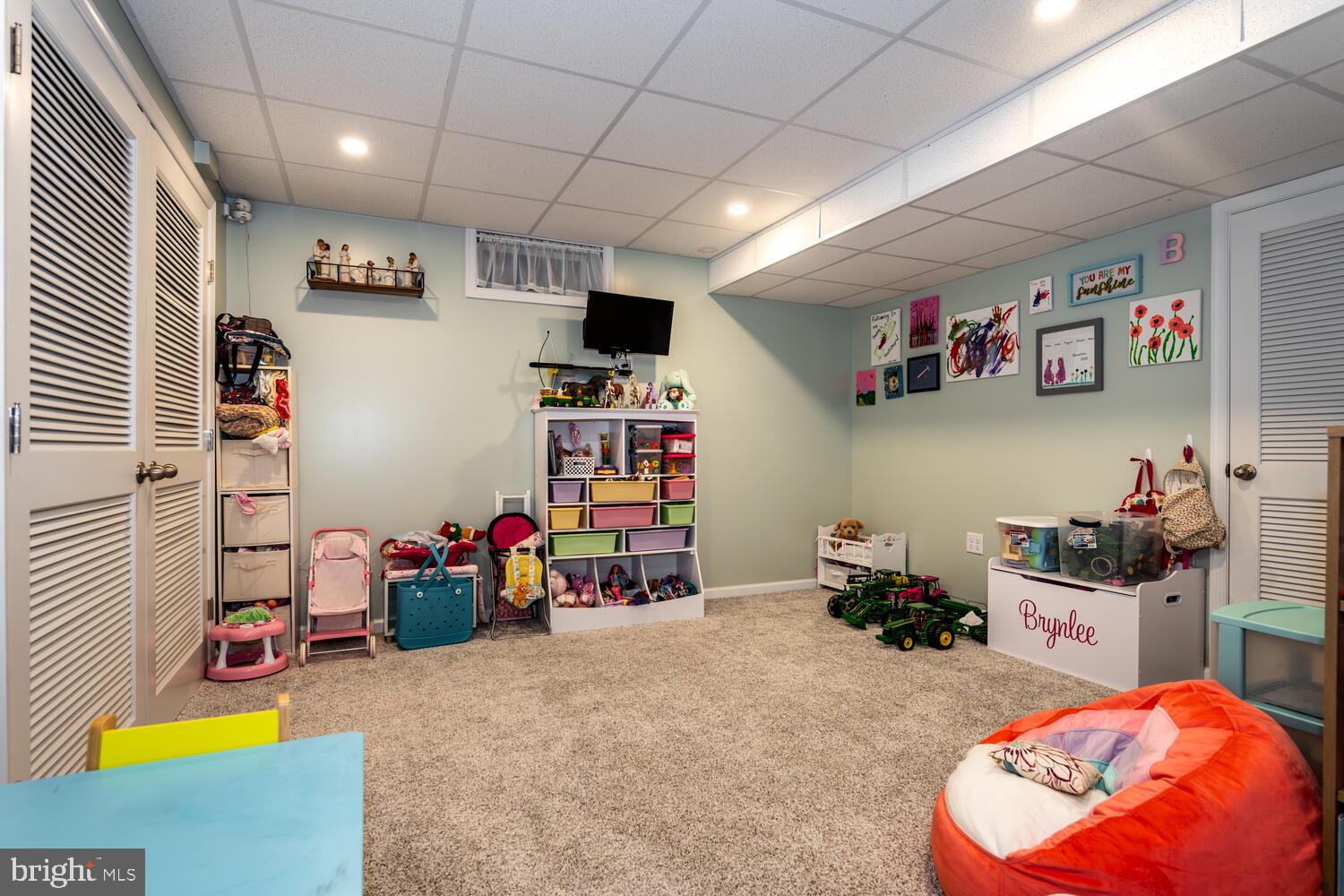 VILLAGE AT KENNEDYVILLE - Residential