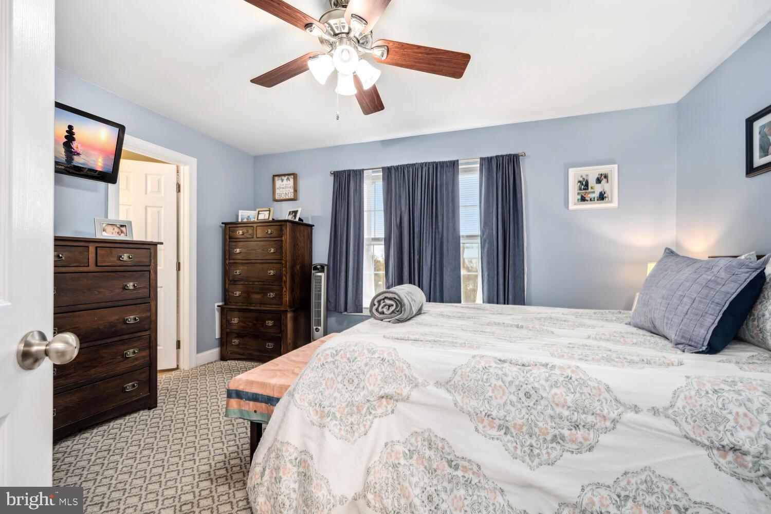 VILLAGE AT KENNEDYVILLE - Residential