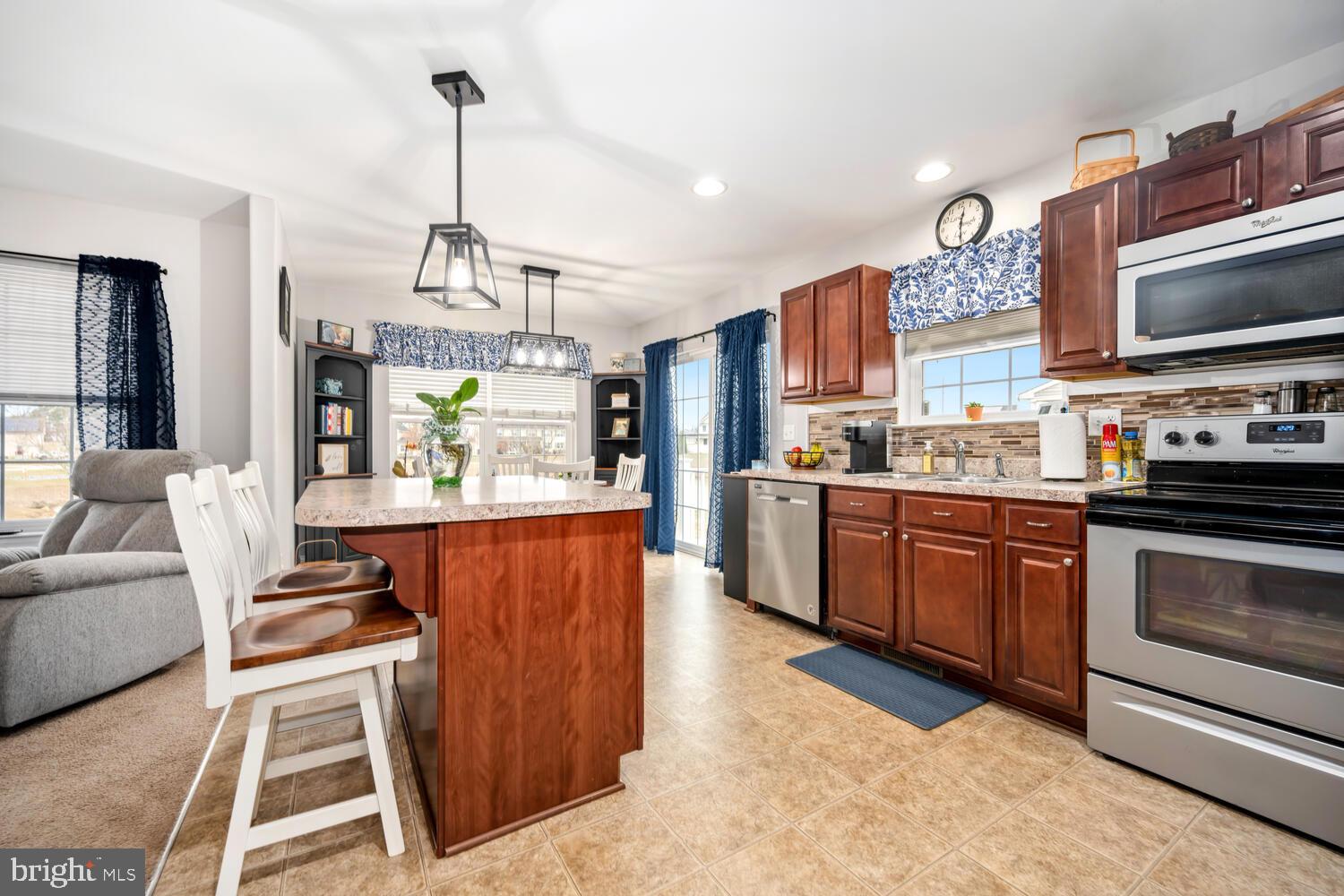 VILLAGE AT KENNEDYVILLE - Residential