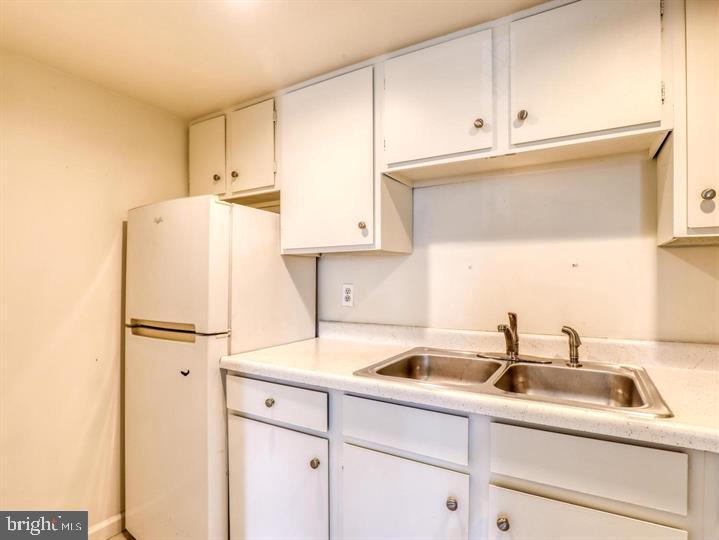 TOWN OF BERRYVILLE - Residential Lease