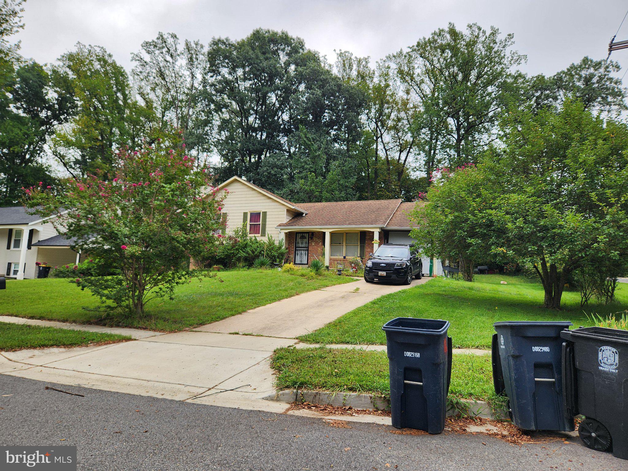 9901 QUIET GLEN COURT