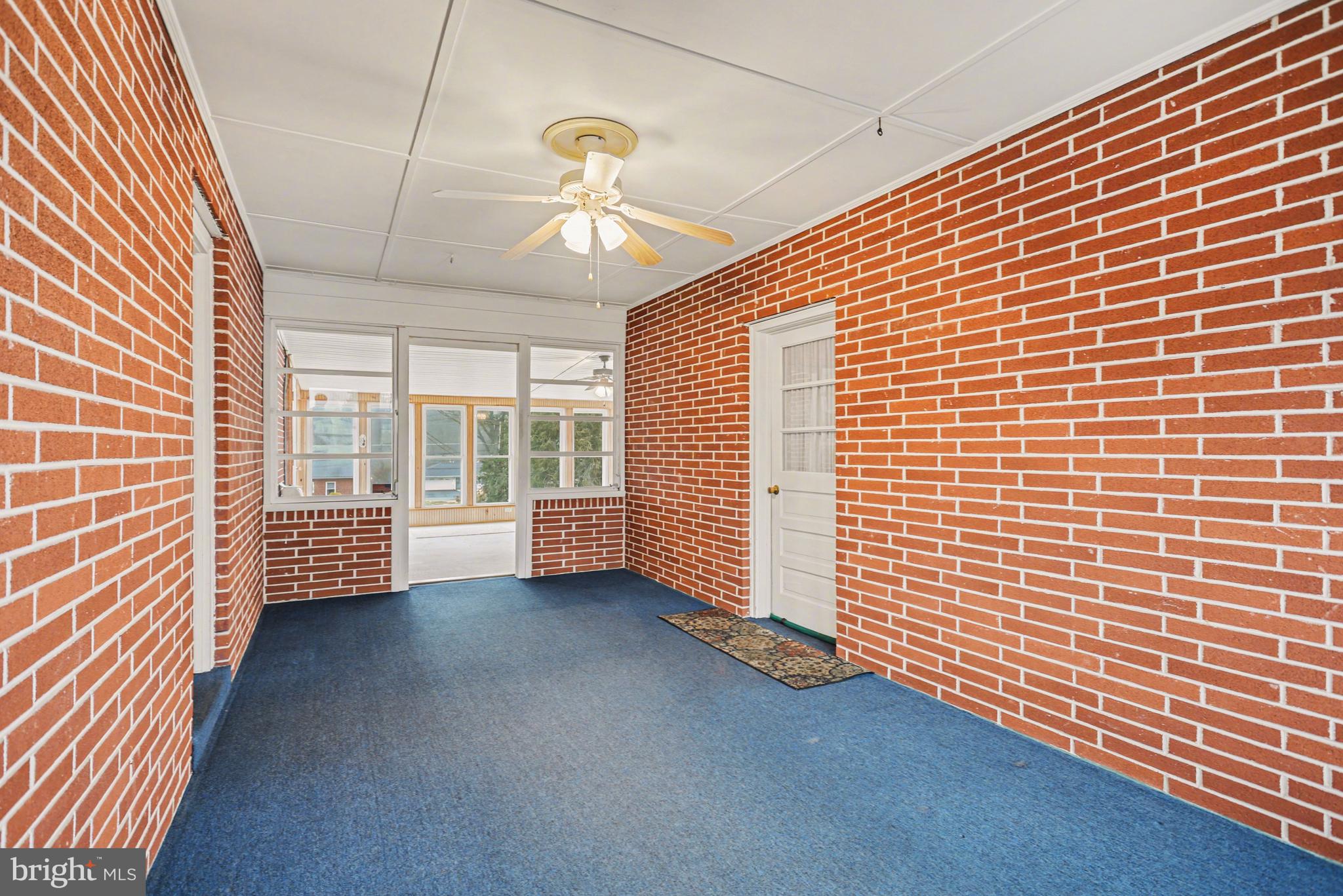 DILLSBURG - Residential