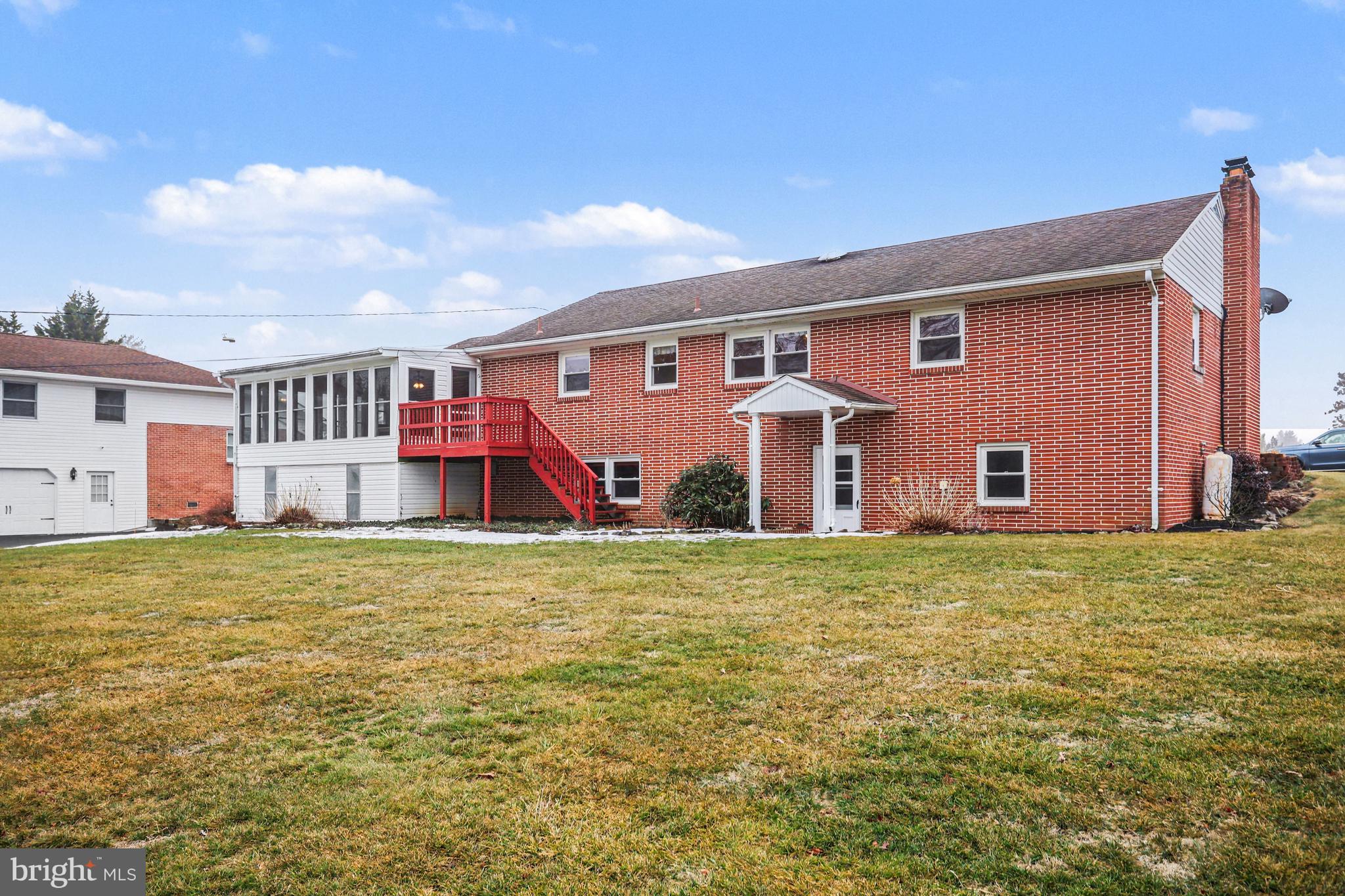 DILLSBURG - Residential