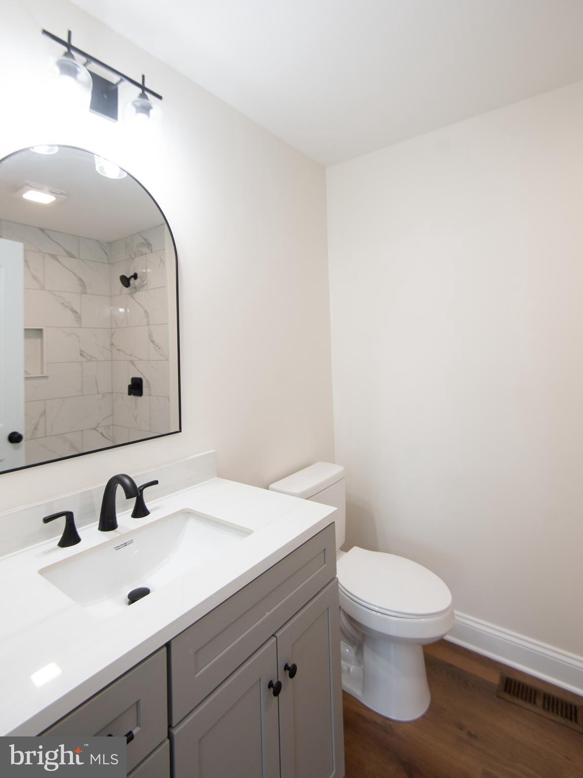 SECRETARY - Residential