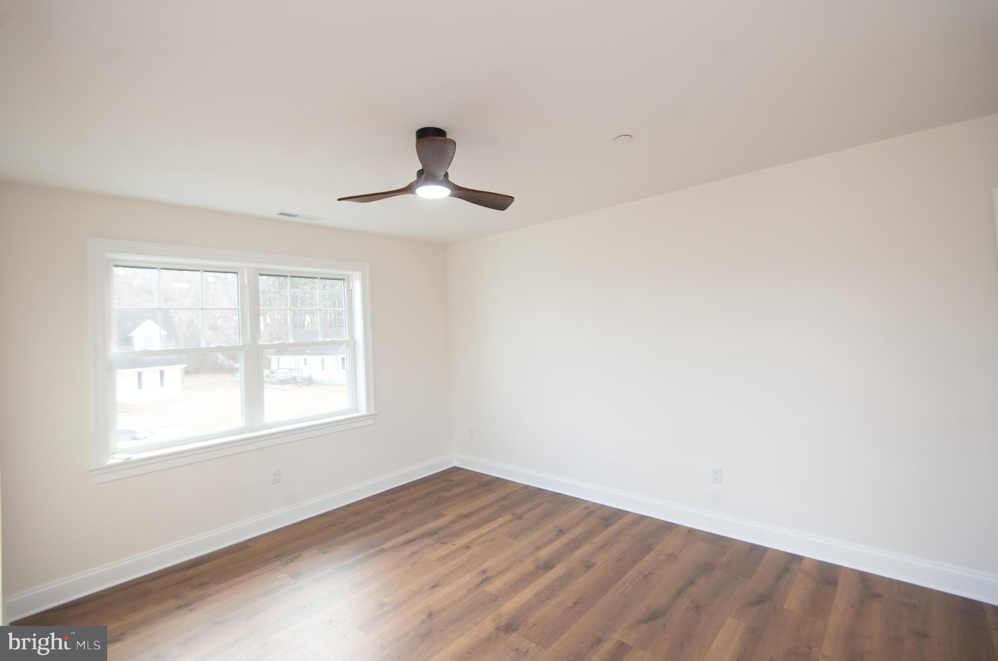 SECRETARY - Residential