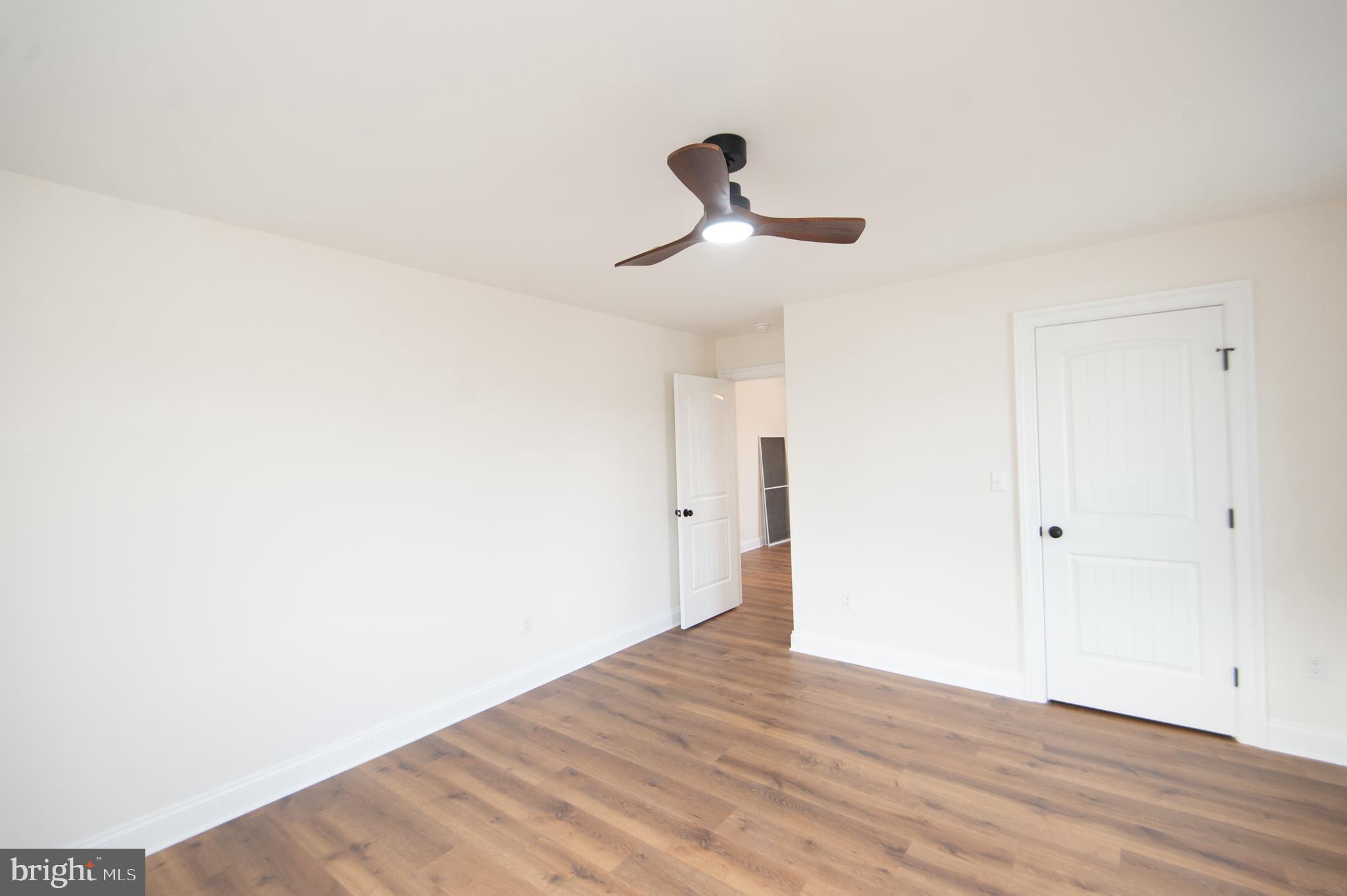 SECRETARY - Residential