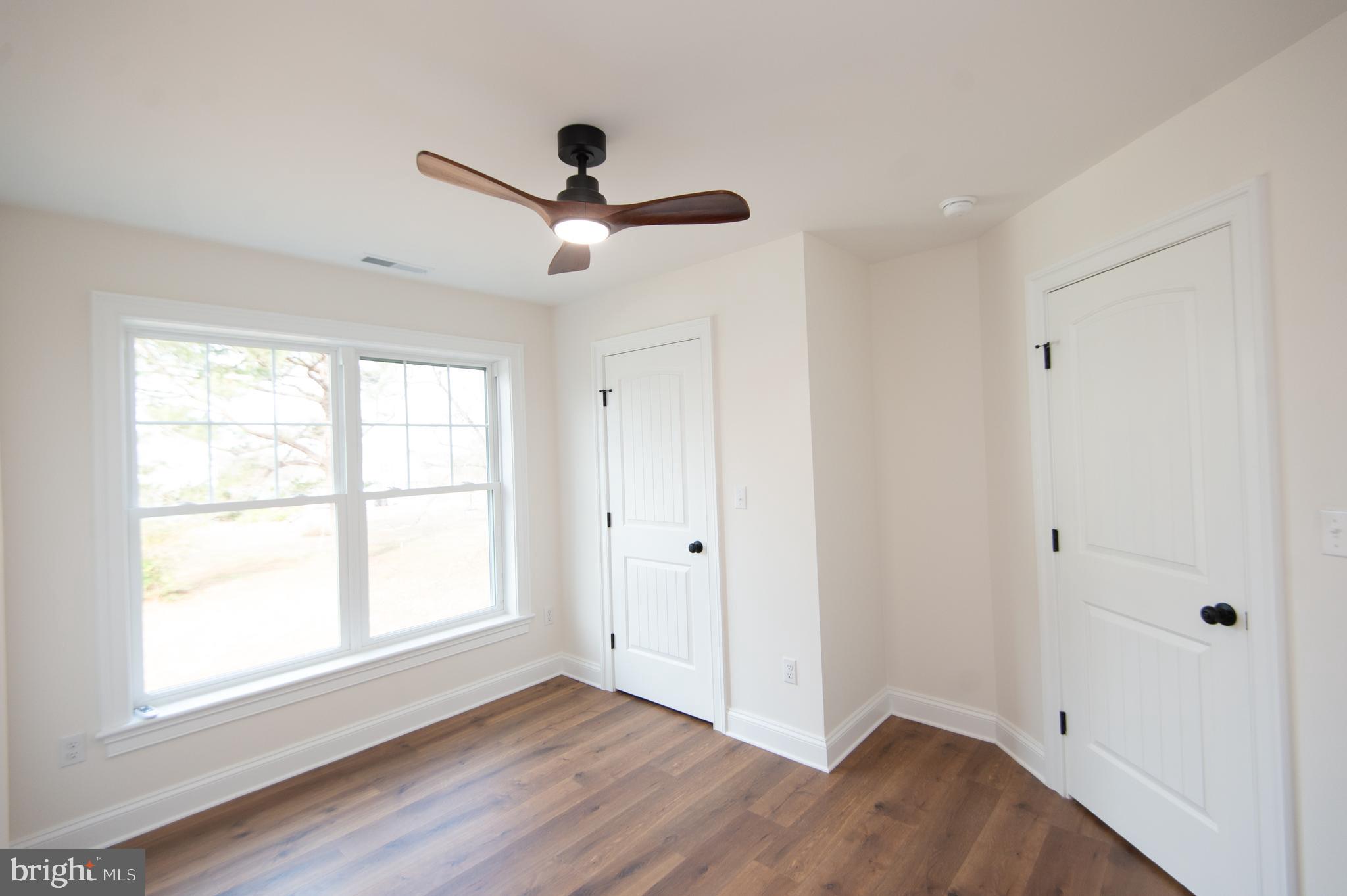 SECRETARY - Residential