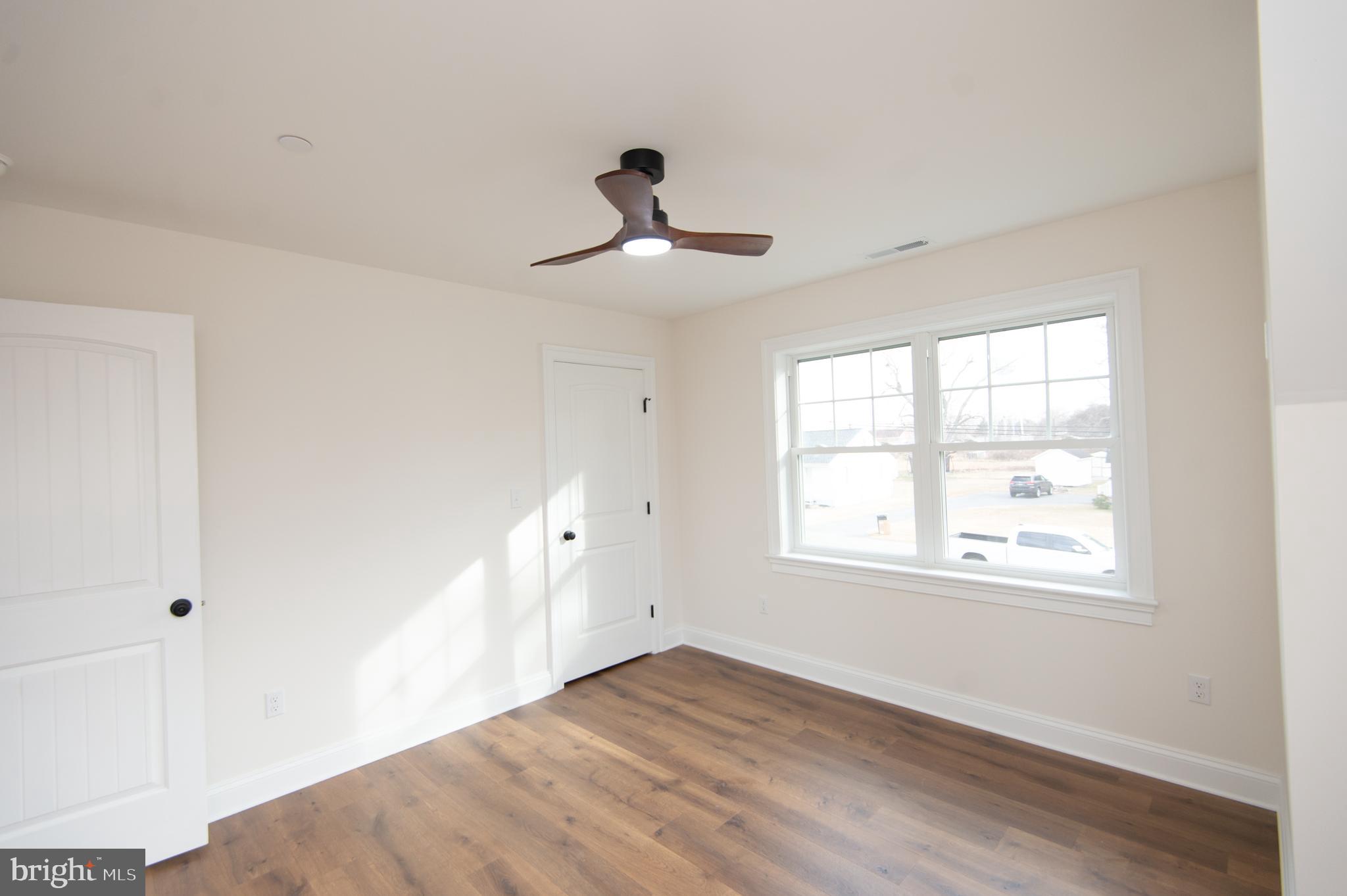 SECRETARY - Residential