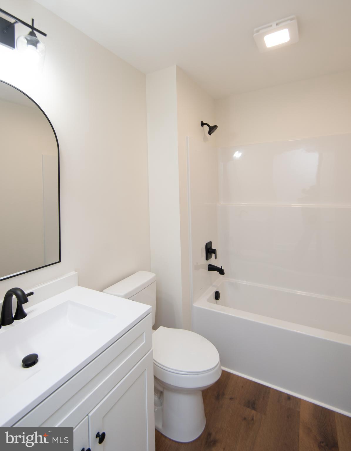 SECRETARY - Residential