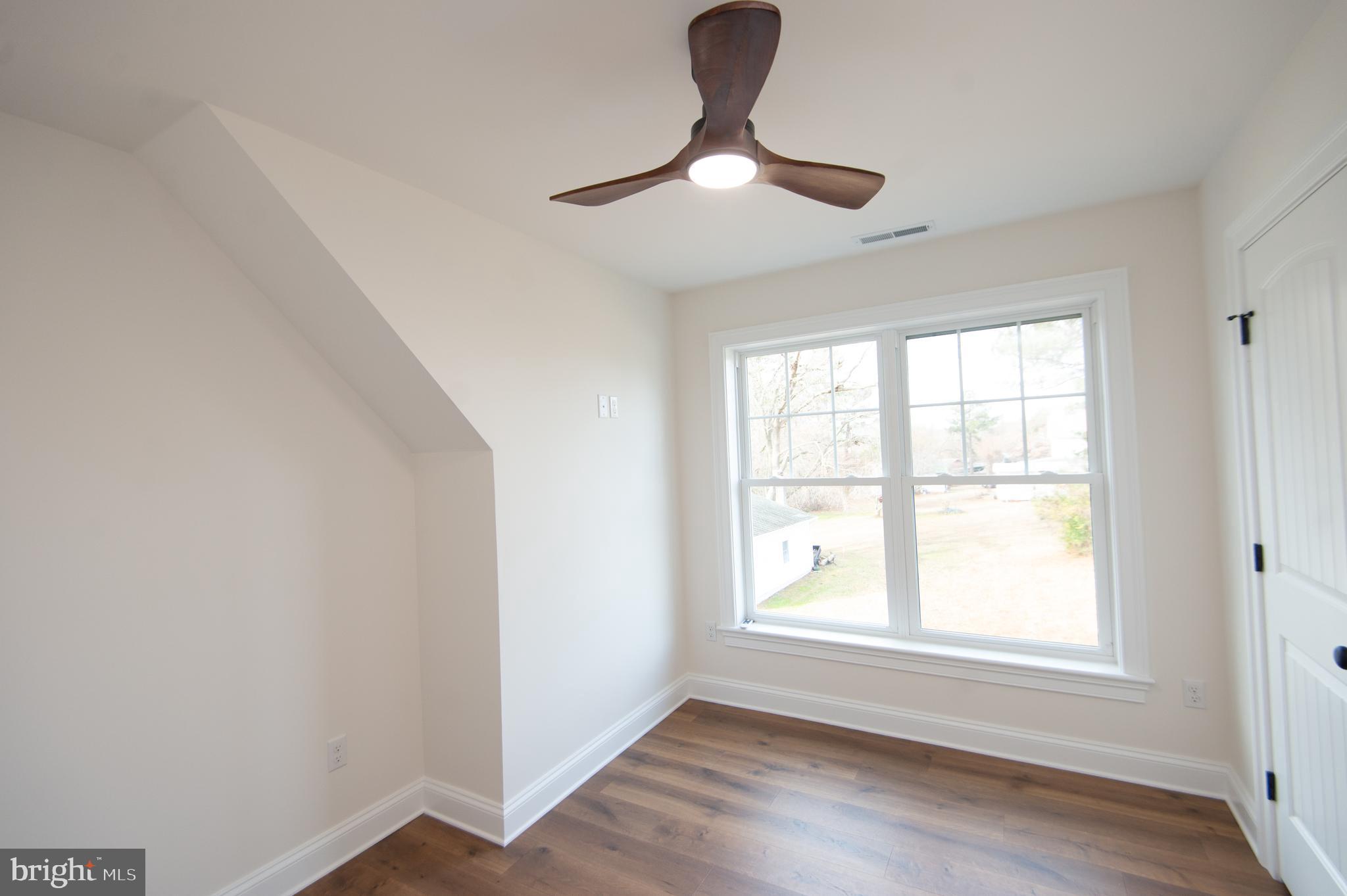 SECRETARY - Residential