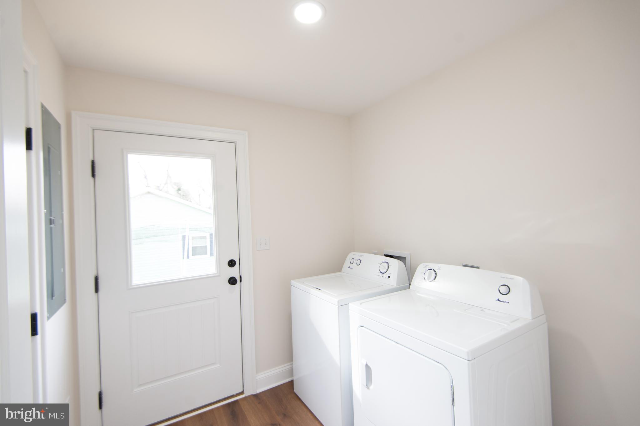 SECRETARY - Residential