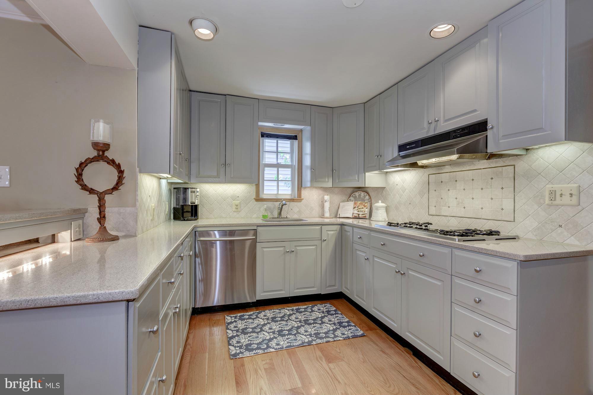 BRADDOCK HEIGHTS - Residential