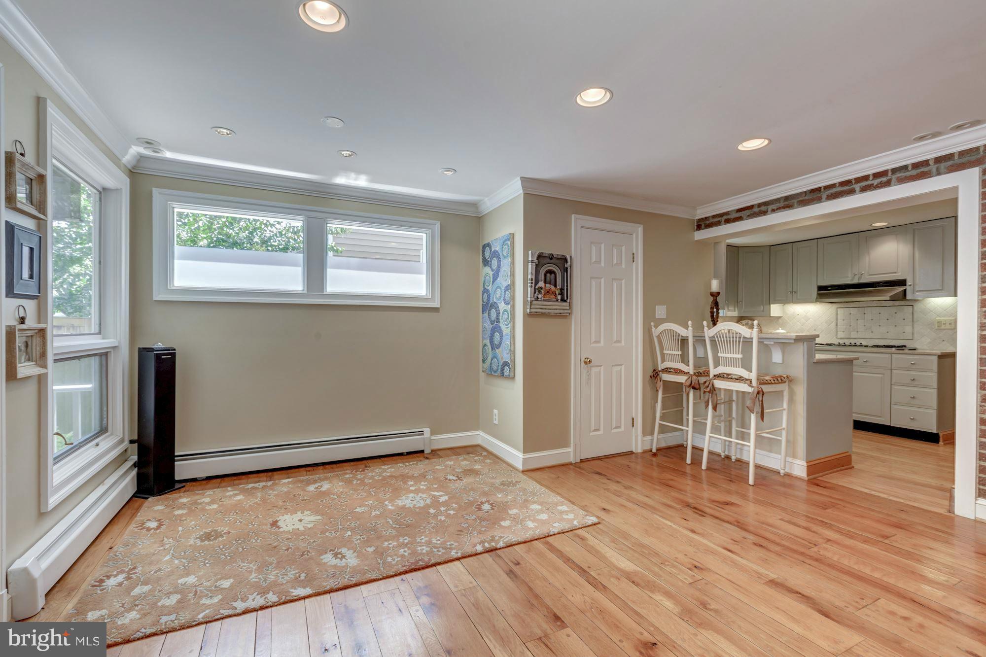 BRADDOCK HEIGHTS - Residential