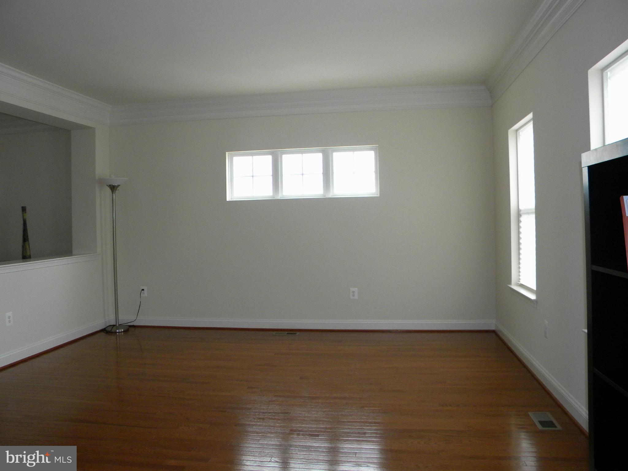 RIVER OAKS - Residential