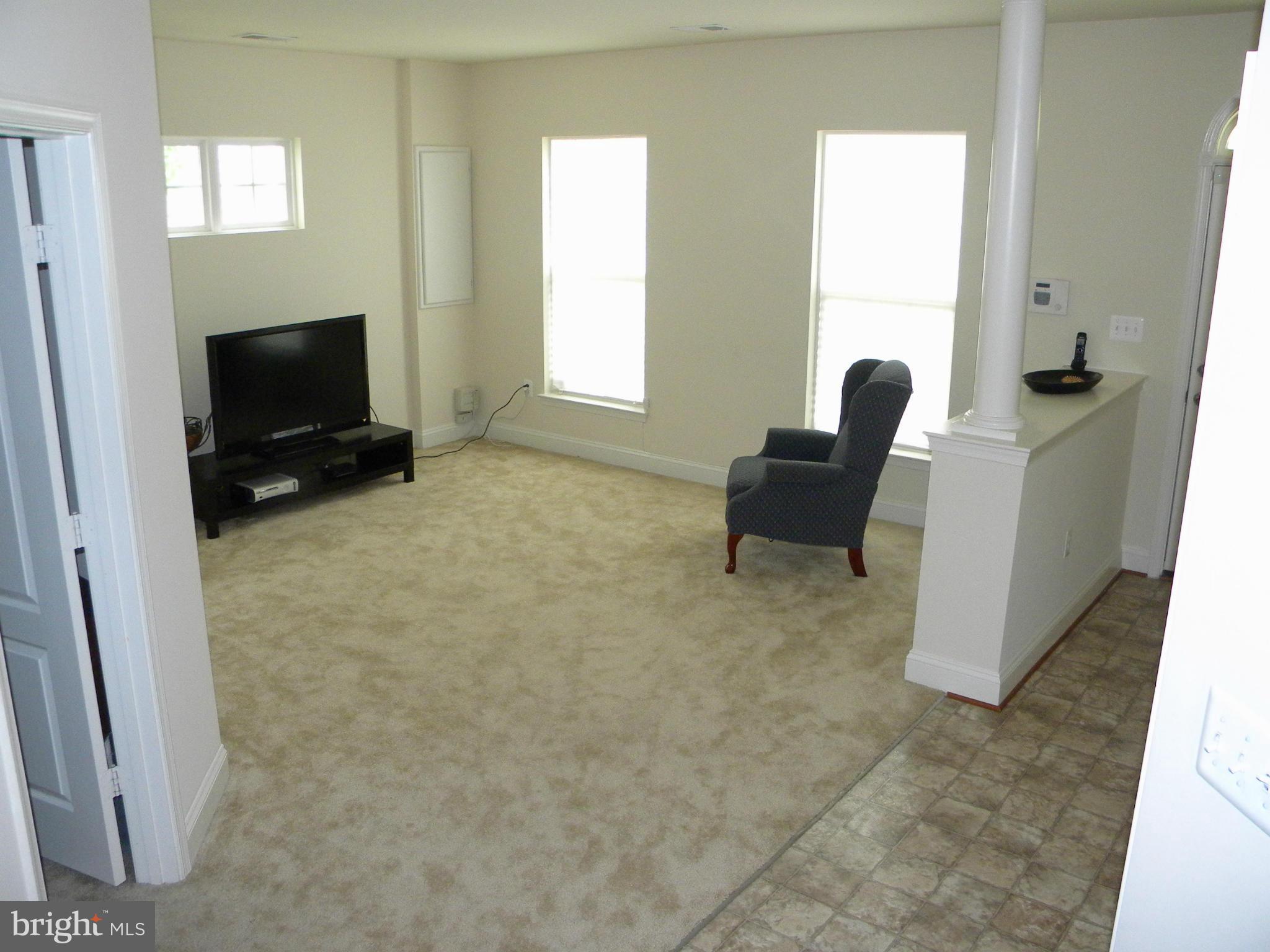 RIVER OAKS - Residential