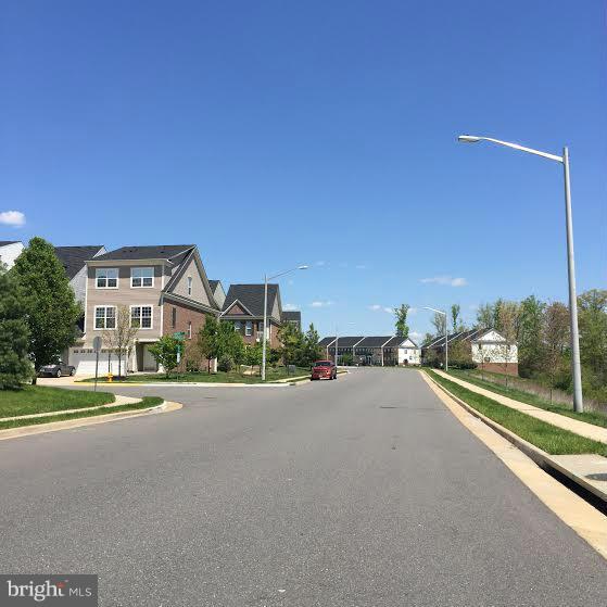 RIVER OAKS - Residential