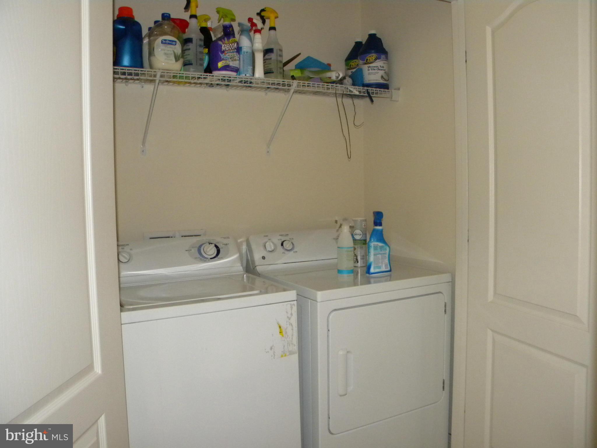 RIVER OAKS - Residential