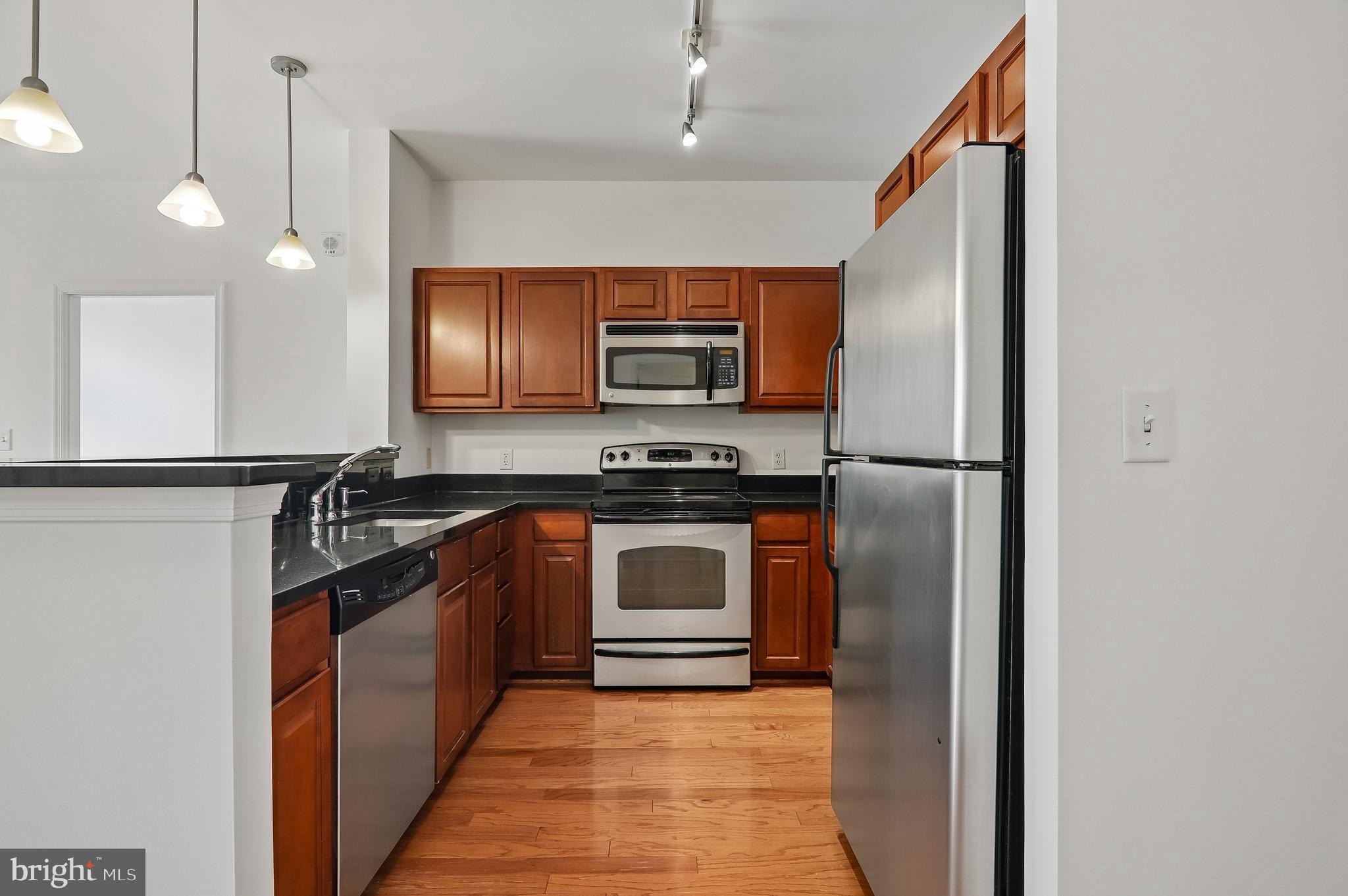 ONE INDEPENDENCE PLAZA A - Residential