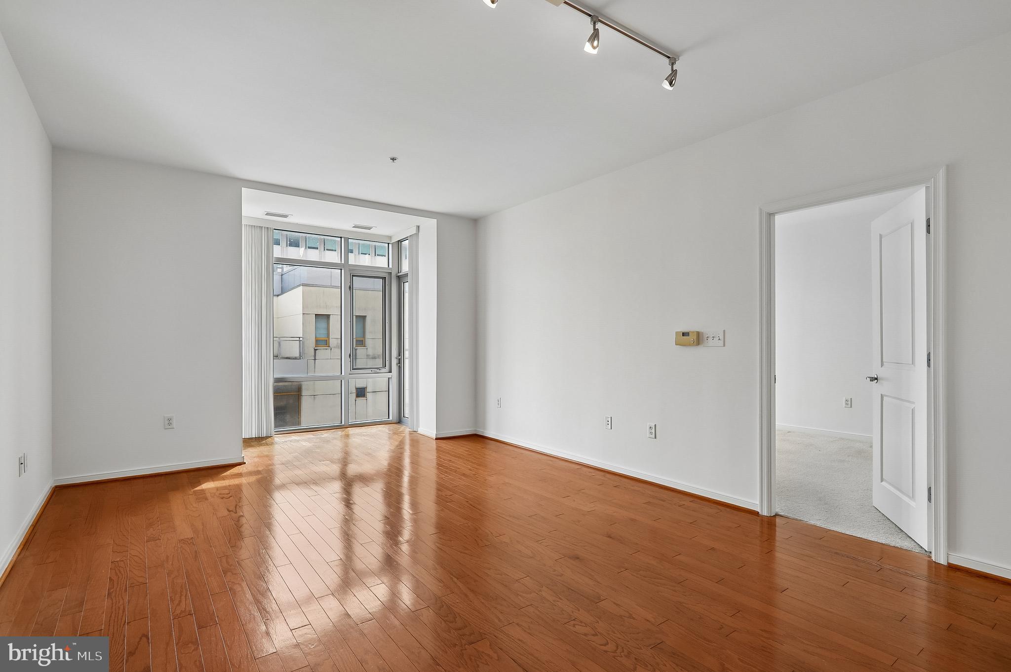 ONE INDEPENDENCE PLAZA A - Residential