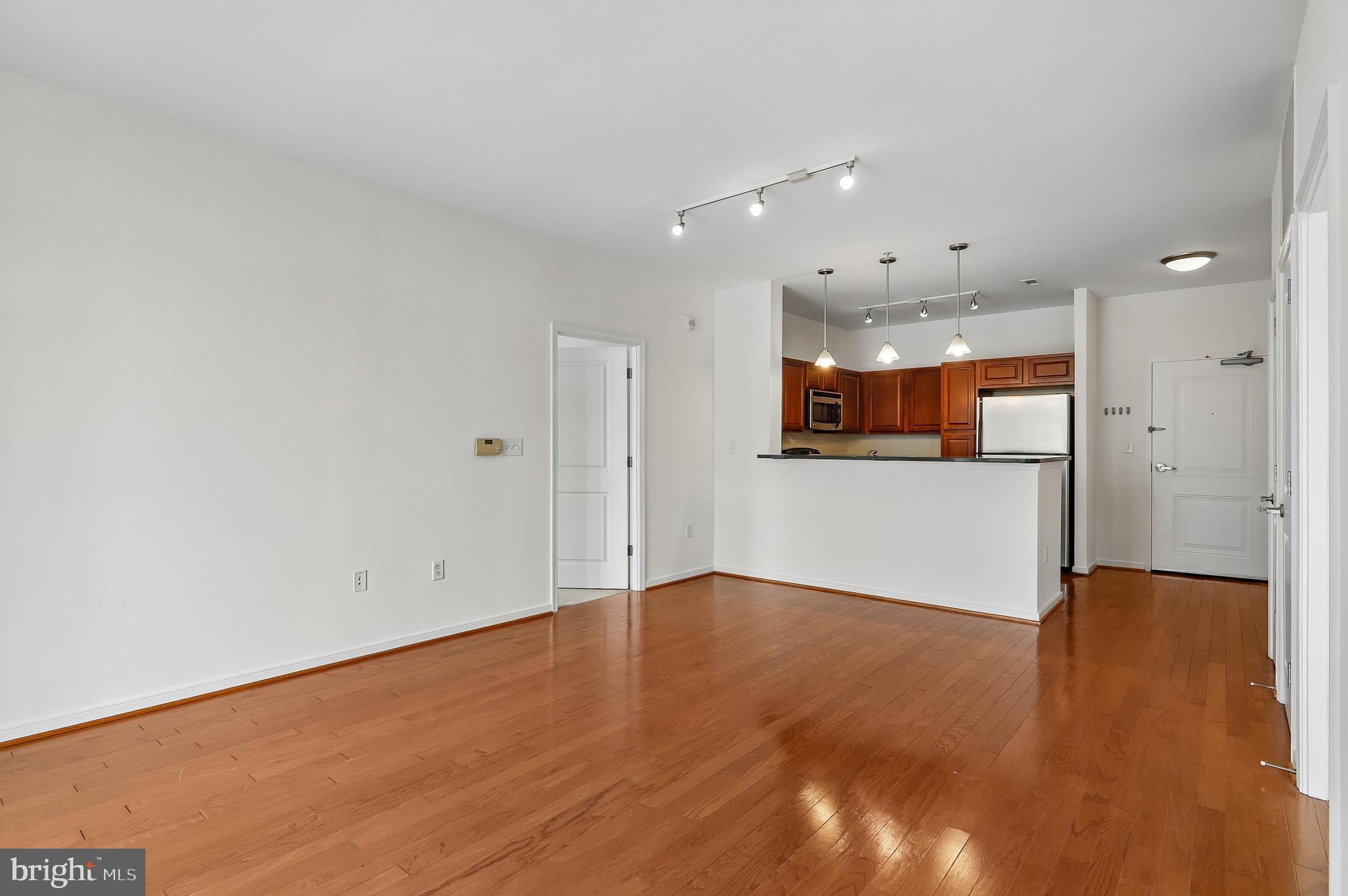 ONE INDEPENDENCE PLAZA A - Residential