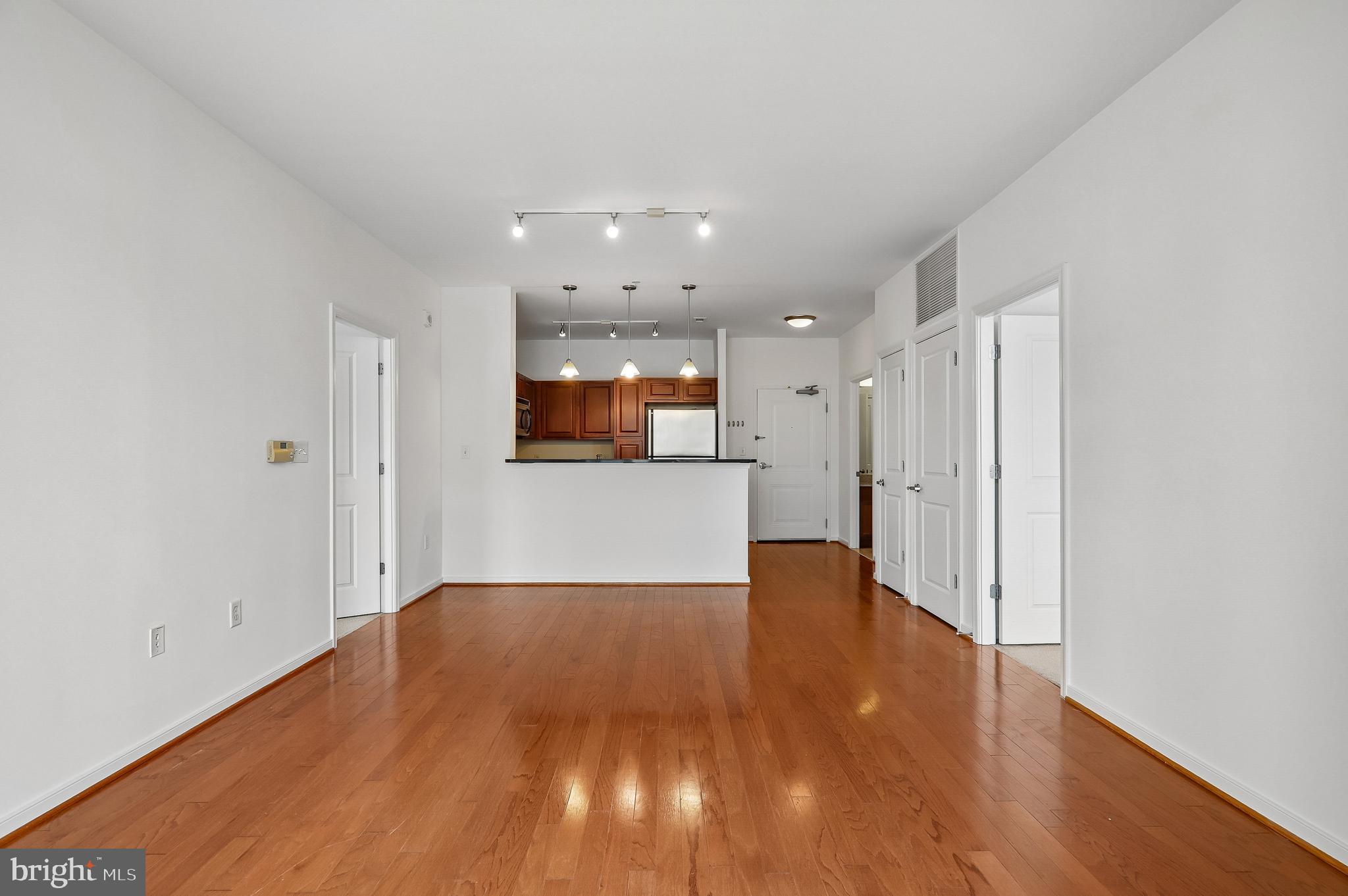 ONE INDEPENDENCE PLAZA A - Residential