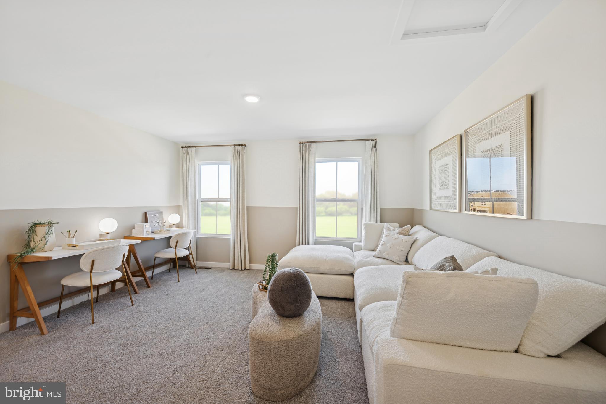 HUNTWELL WEST - Residential