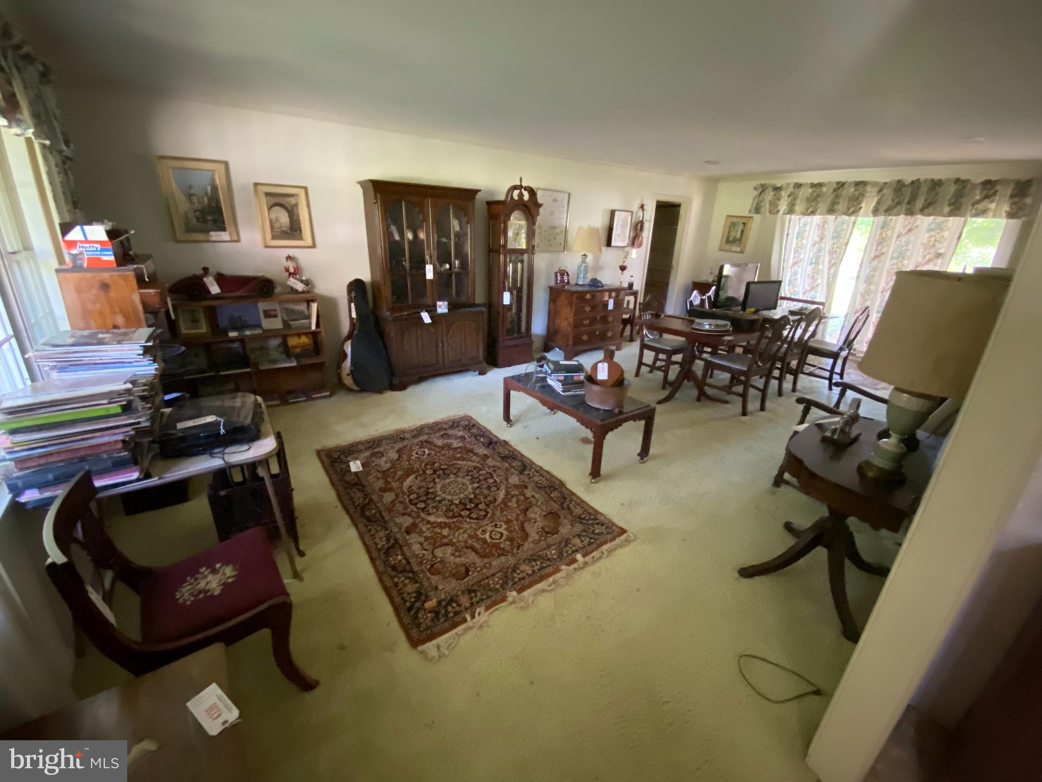 BAILEYS NECK - Residential