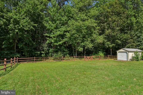 Photo of 4024 Rosetree Lane, NEWARK, DE 19702 (MLS # DENC2090746)