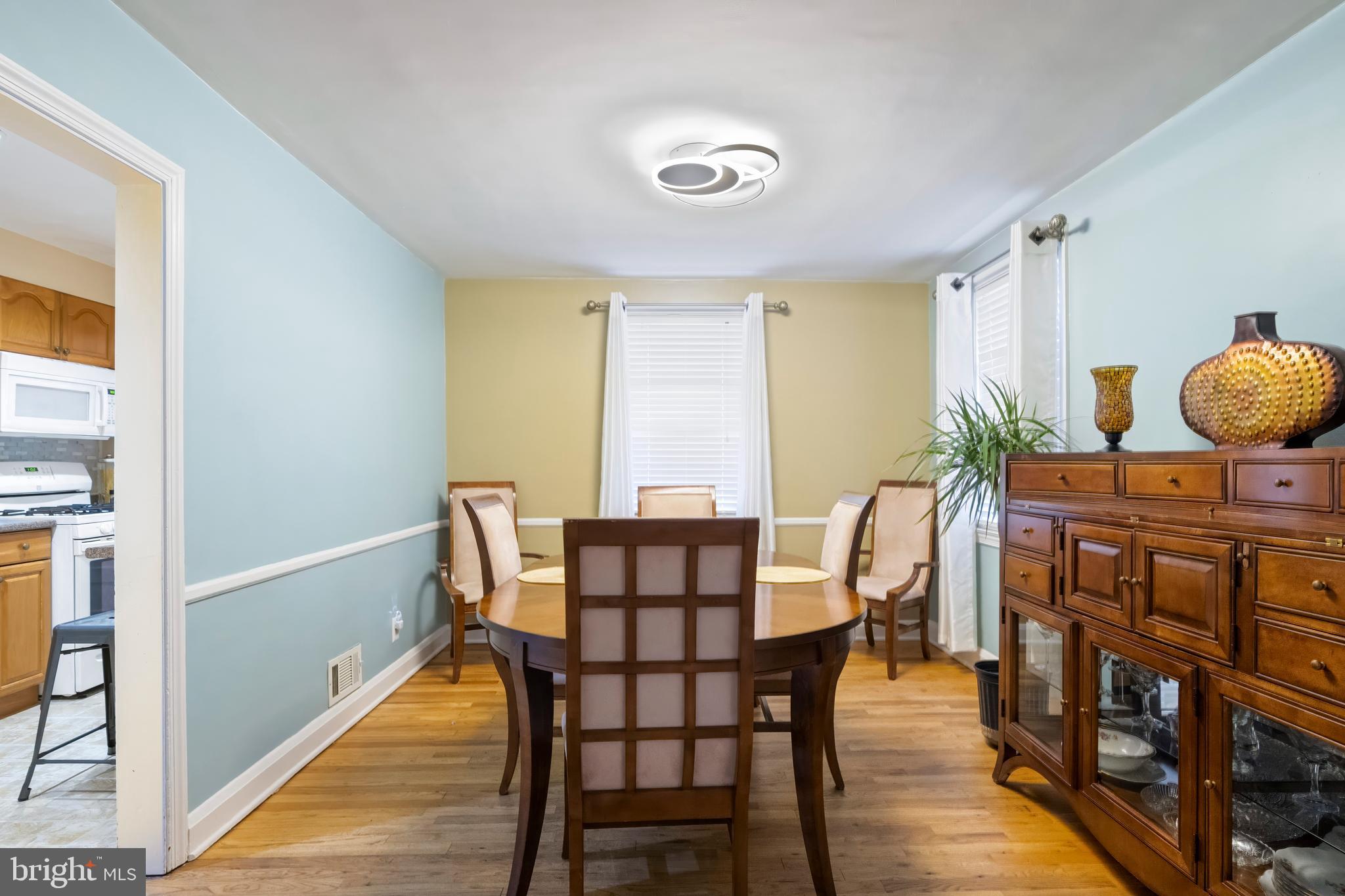 CHINQUAPIN PARK - Residential