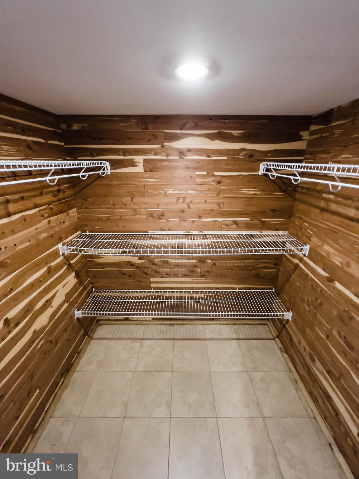 CANTON - Residential Lease