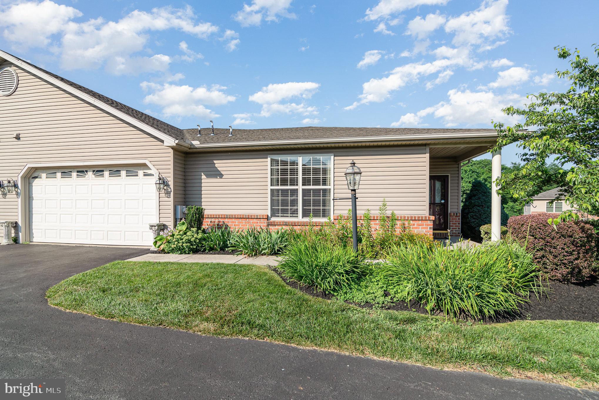 197 MEADOWVIEW DRIVE
