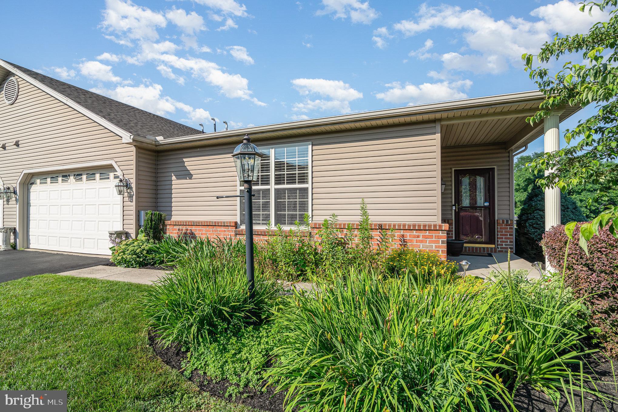 197 MEADOWVIEW DRIVE