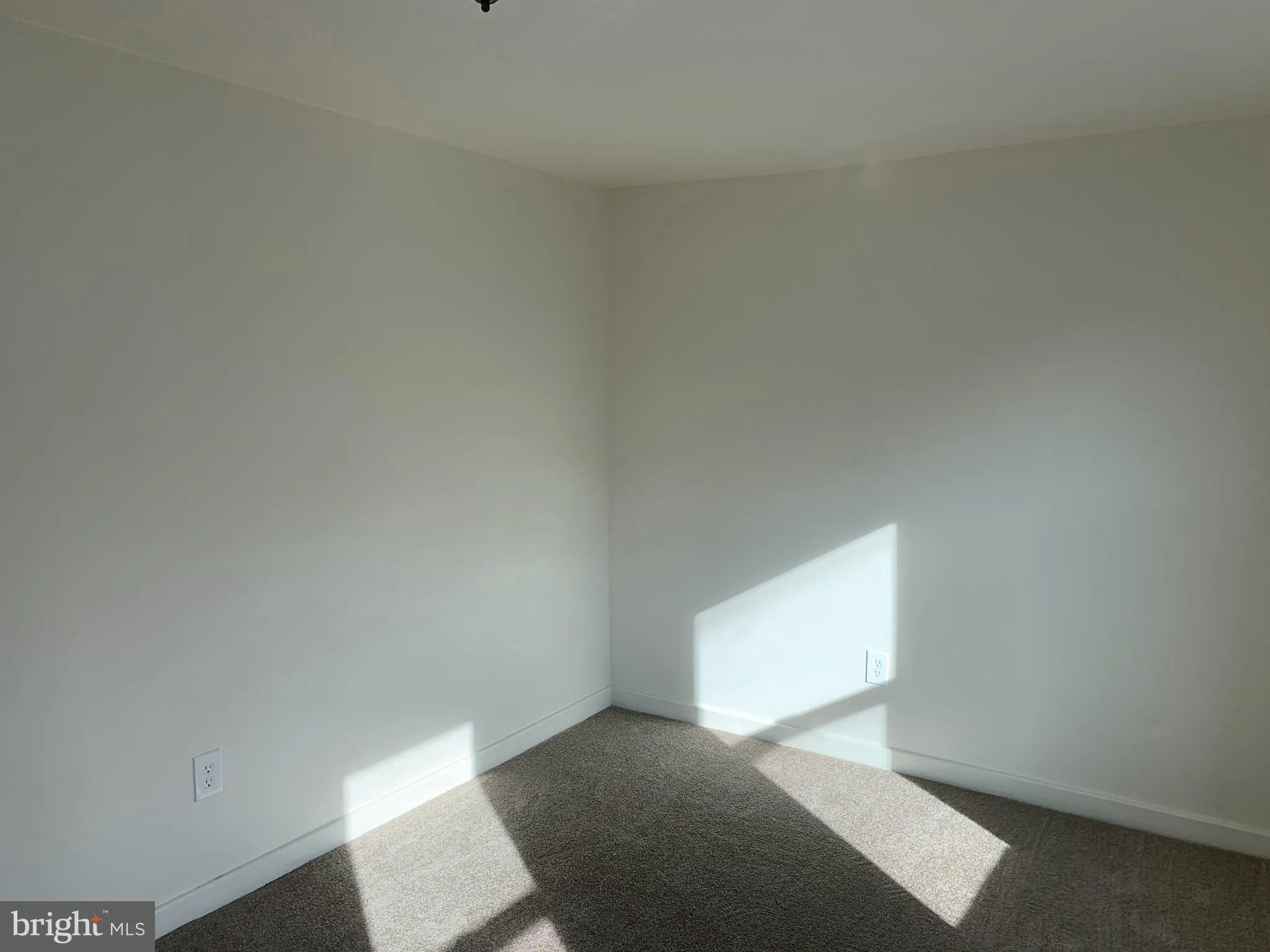 Hagerstown, Maryland 21740, United States, 2 Bedrooms Bedrooms, ,1 BathroomBathrooms,Residential,Active,150041