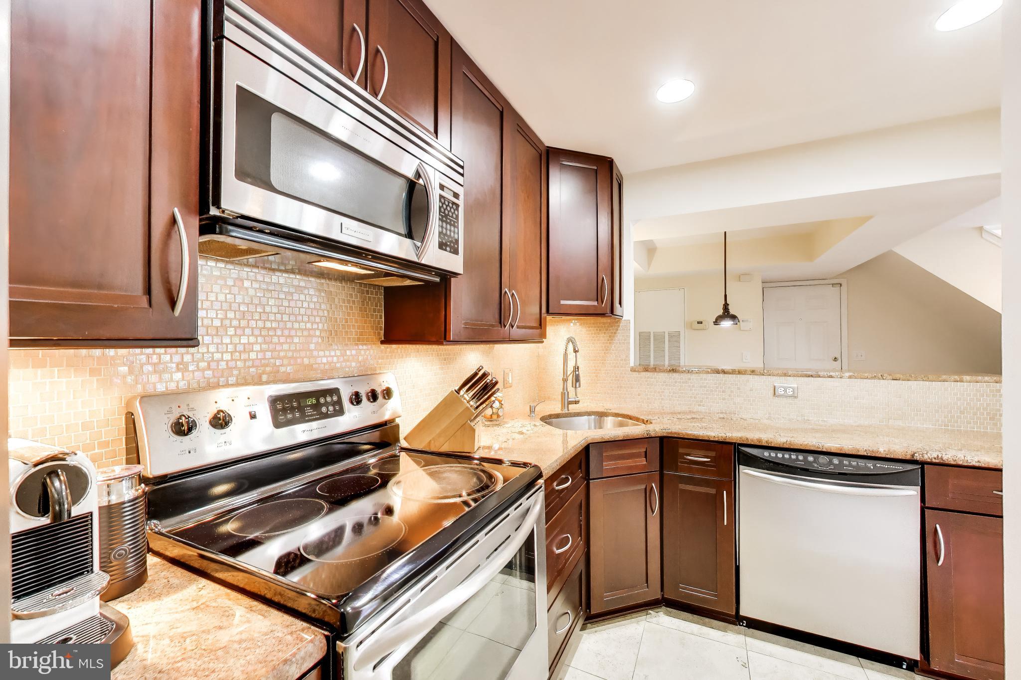 GABLES OF TUCKERMAN - Residential